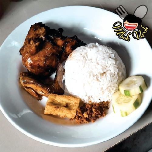 Nasi Ayam Bakar Madu menu Ayam Bakar Mbok Nyok, Gubeng Airlangga