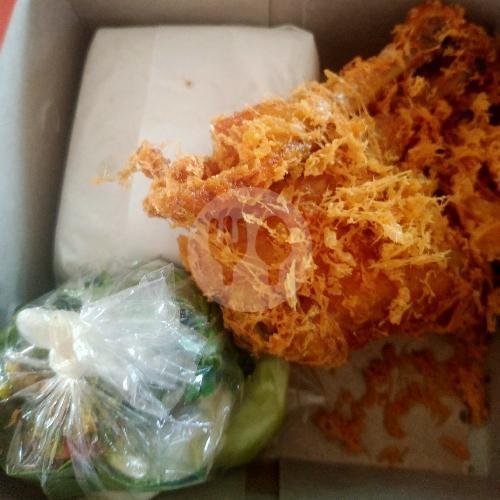 Nasi Putih menu Ayam & Bebek Kremes Ny Daryati, Blabak Raya