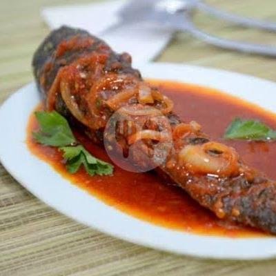 Lele Kremes menu Nasi Uduk 69 Seafood, Hj Nawi