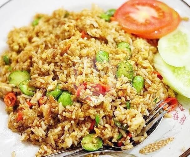Nasi Goreng Ayam menu Nasi Goreng Gila Bahari, Tebet