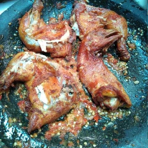 Ayam Geprek menu Ayam Goreng Raja Rasa, Kraton