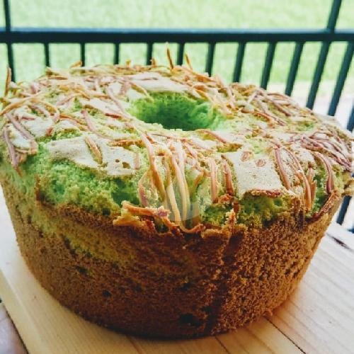 Taro Chiffon Cake menu Inyonge Cake & Bakery, Kesugihan