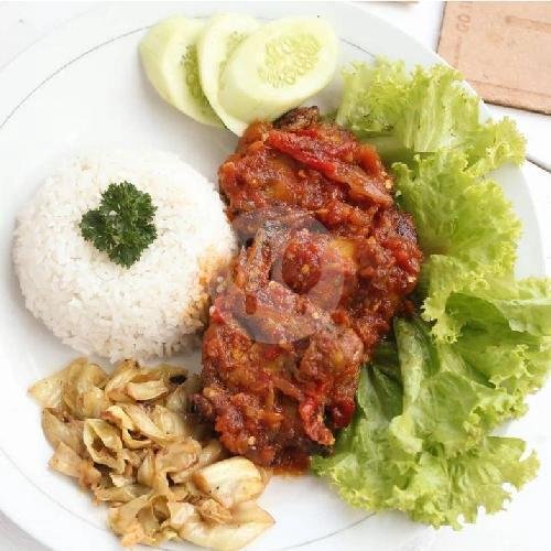 Paket  Lele Goreng menu Warung Makan Ikan Bakar Wijaya, Limbangan Wetan