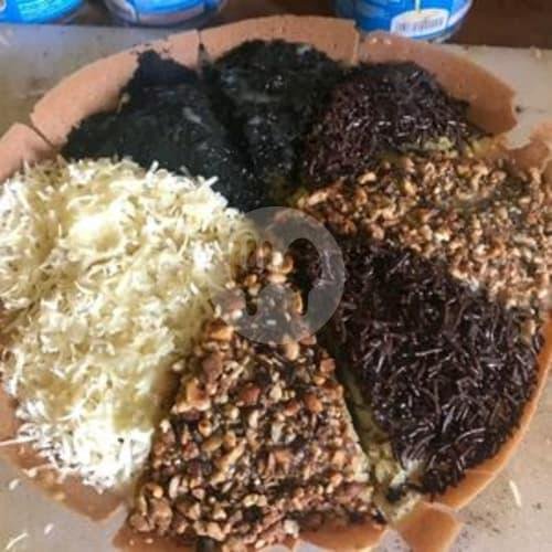 Kornet 2 Telur Ayam menu Martabak Enak, Bekasi Timur