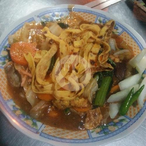 Capjay Spesial menu Warung Nasgor Barokah Cak Yasin, Pakis