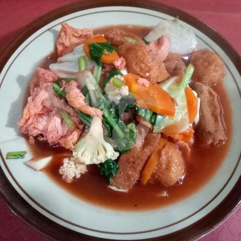 Capmie Rebus menu Warung Makan Cita Sari, Baki