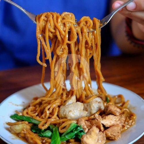 Miago Bayam menu Miago Mancasan Dan Penyetan, Rajawali