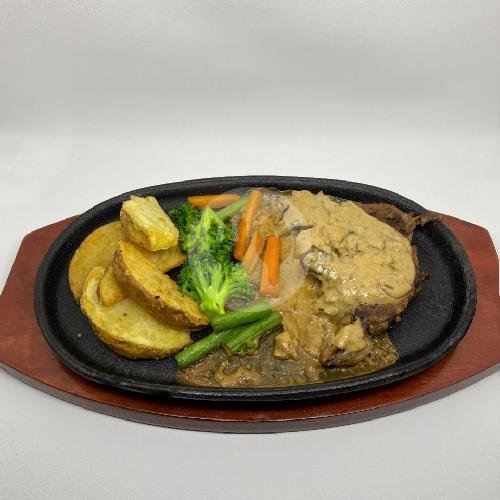 Signature Tenderloin Steak menu Kebuli & Steak, Condet Raya