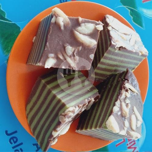 Puding Coklat Fla menu Rumah Makan Manado Saung Immanuel, Gambir