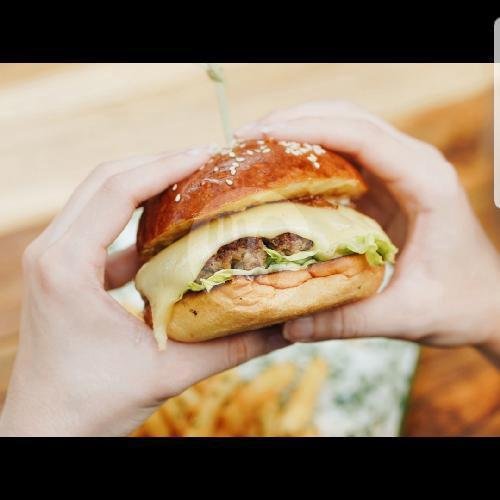 Creamy Carbonara Spaghetti menu Six Ounces Coffee, Panglima Polim