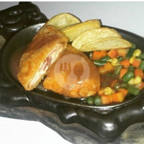 French Fries Gf menu Steak Omm (MAMAMIA), Tentara Pelajar