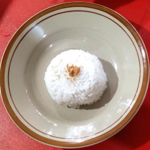 Teh menu Rica Sapi Mbah Wongso