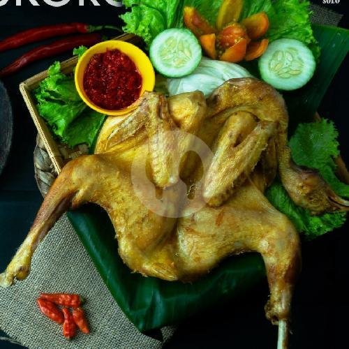 Review RM Madukoro: Ayam Goreng Legendaris di Surakarta yang Wajib Dicoba