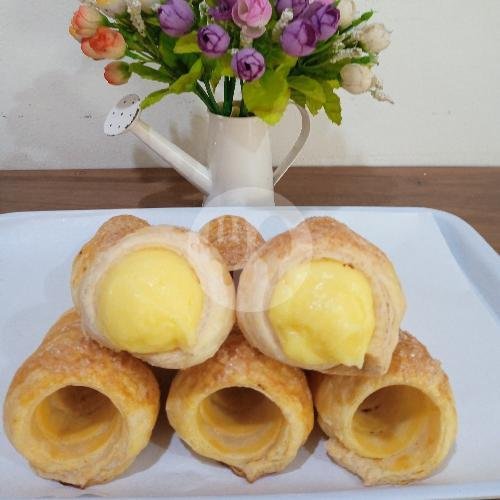 Sus Fla menu Toko Roti Selina, Wahid Hasyim