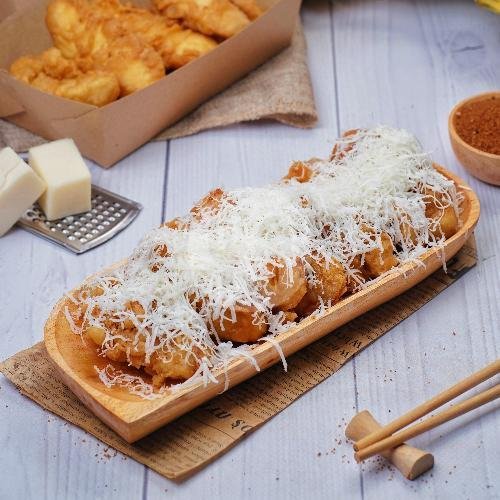 Review Kuliner Hits: Pisang Keju Sri Rejeki di Malang