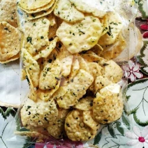 Kerupuk Opak Pedas menu Sate Padang Mananti Keluarga, CIATER