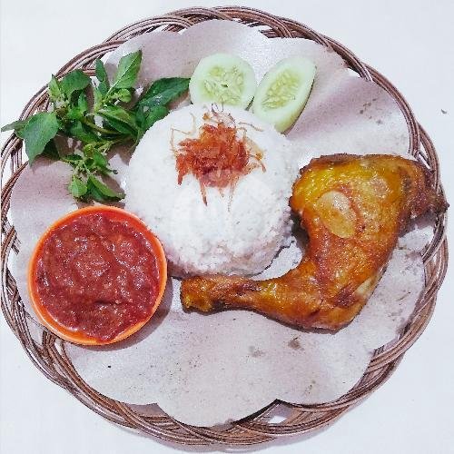 Paket Komplit Ayam Goreng Paha menu Ayam Goreng Bontot 88, Kelapa Gading Barat
