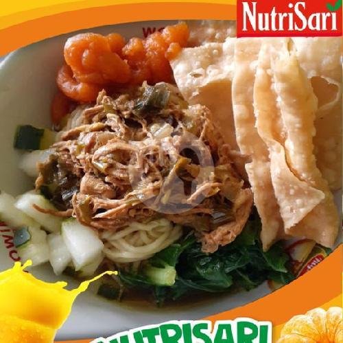 Paket Bakso + Nutrisari menu Bakso Sadewo UMS, Perum Nilasari