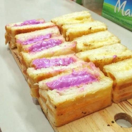 Taro Coklat menu Roti Bakar7, Gubeng