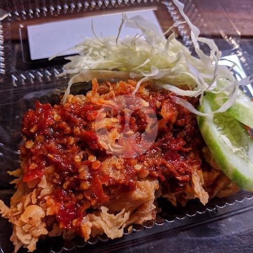 Ayam Geprek menu Wink Chicken, Singaparna