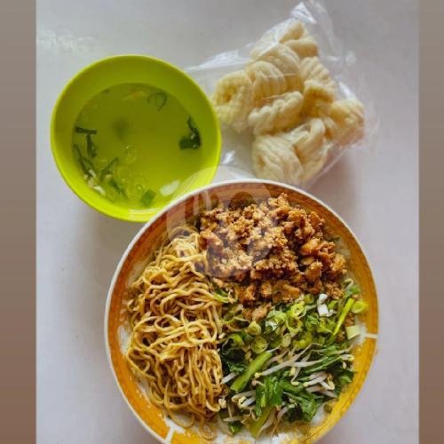 Paket Mie Ayam + Kerupuk Bangka menu Bakmi Bangka Asan, Kelapa Gading