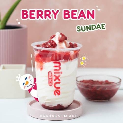 Strawberry Lucky Sundae menu Mixue Citra Harmoni, Taman, Sidoarjo 61257