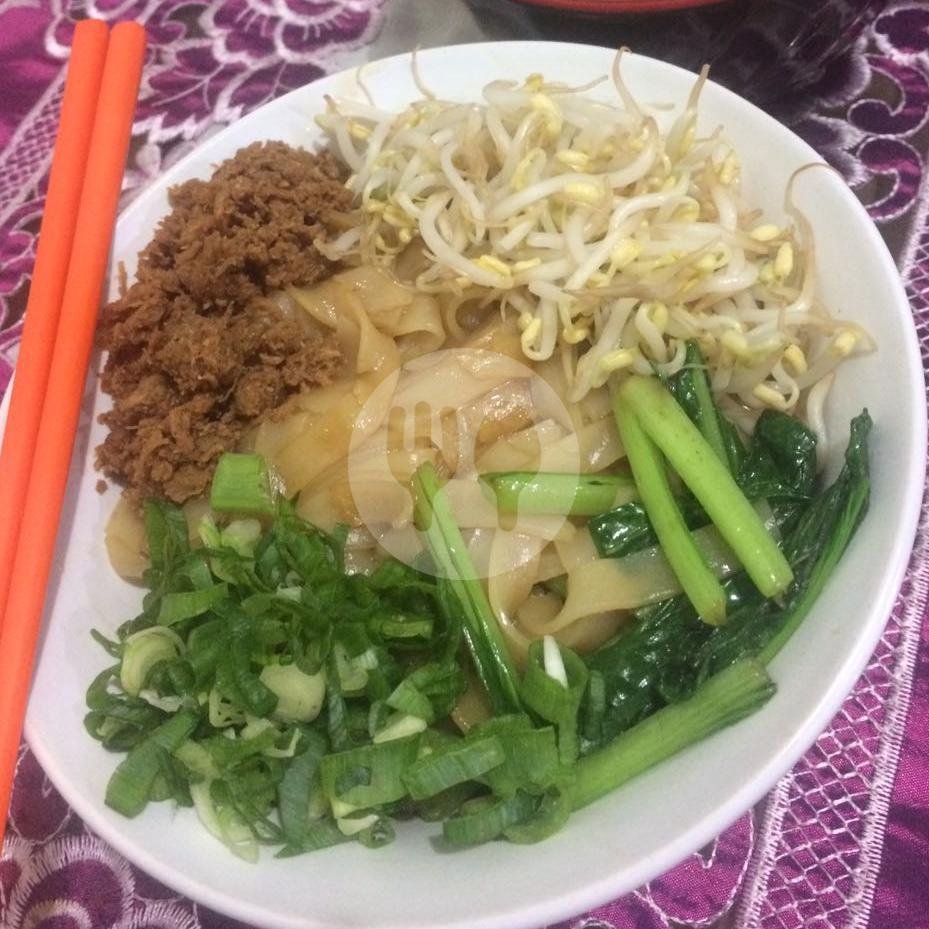 Kwetiau Ayam Bakso Pangsit menu Mie Ayam Bangka Awat, Rukan Grand Galaxy City