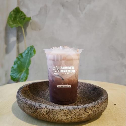 Sumber Makmur Kopi: Tempat Ngopi Cozy dan Instagrammable di Jember