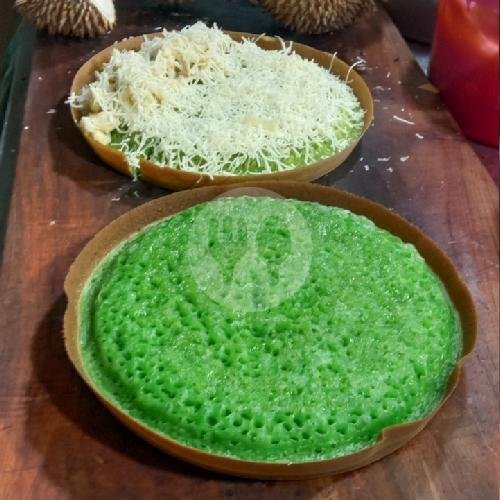 Martabak Telor Ayam 4 menu Martabak Azra, Pisangan