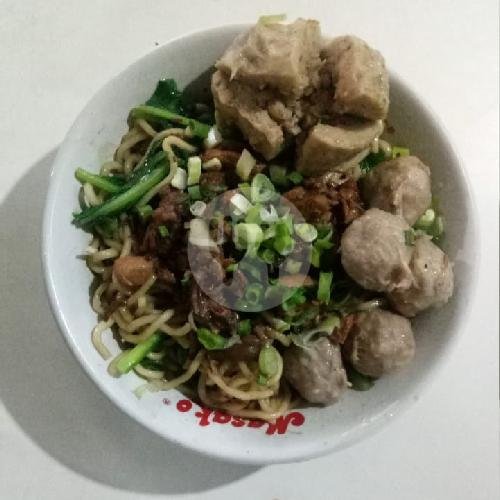 Es Teh menu Mie Ayam Bakso Pak Kumis Muradi, Semarang Barat
