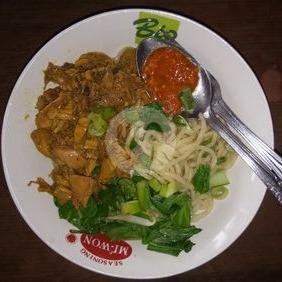 Yamin Baso Urat menu Pondok Baso Kembar, Kopo