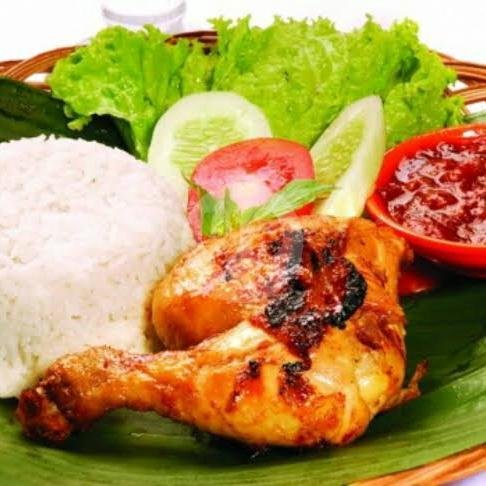 Sambal menu Pecel Lele Ibu Iis, Kelapa Gading