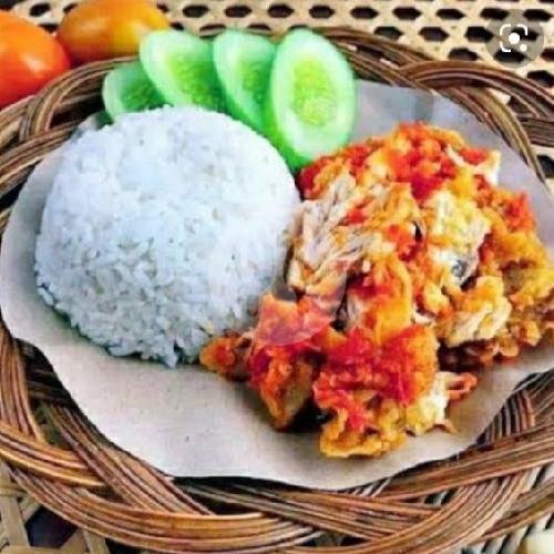 Naskot Ayam  Bakar Geprek Kremes menu Ayam Bakar & Kremes TIGA SAUDARA