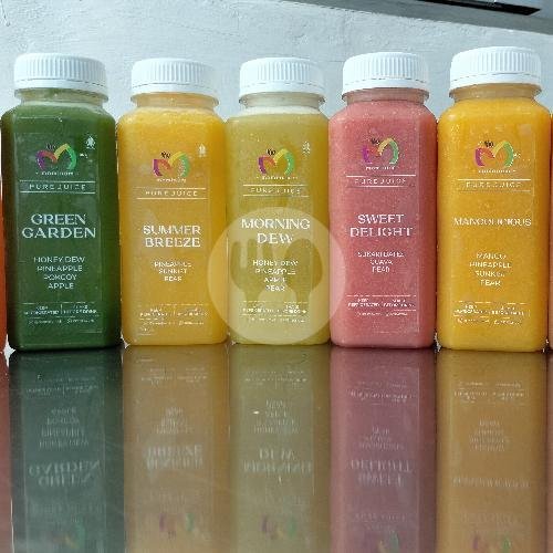 Loveapple menu MOMINUM Cold Pressed Juice & Coffee, mominum