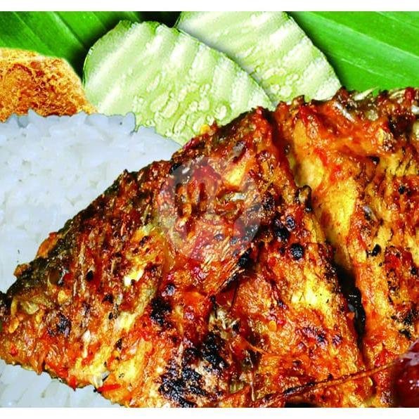 Paket Lele Goreng menu Ayam Bakar KQ-5, Soekarno Hatta