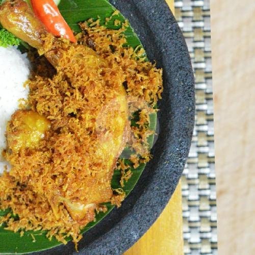 Paket D menu Ayam Bakar Pak Gembul Juoosnya Bumbu Rujak, Colomadu