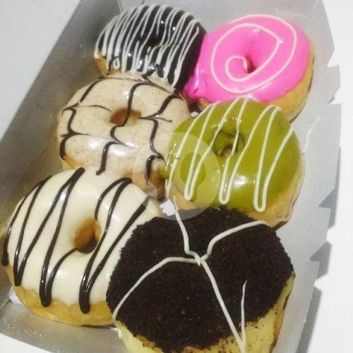 Review Donat Qnatha: Surga Donat Mini di Cibaduyut Bandung