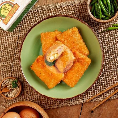 Pastel Telur Spesial menu Kue Basah Bang Thoyib, Harapan Jaya