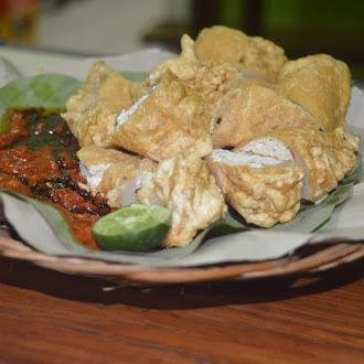 Baso Kuah menu Batagor Isan, Moch Toha