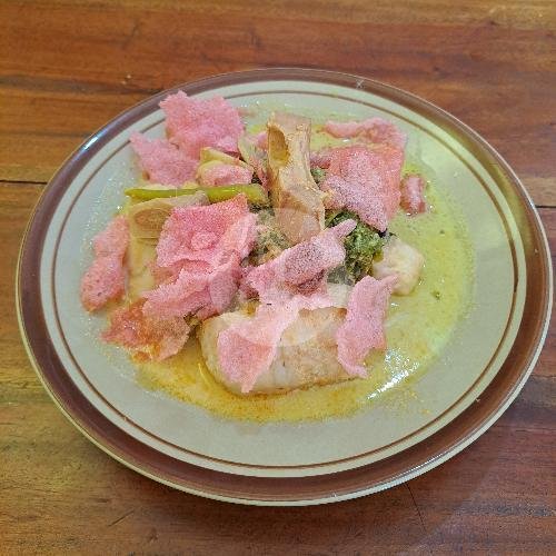 Ketupat Sayur + Telur (No Box) menu Ketupat Sayur Al-Qhodwah Uni Ul, Kaliurang