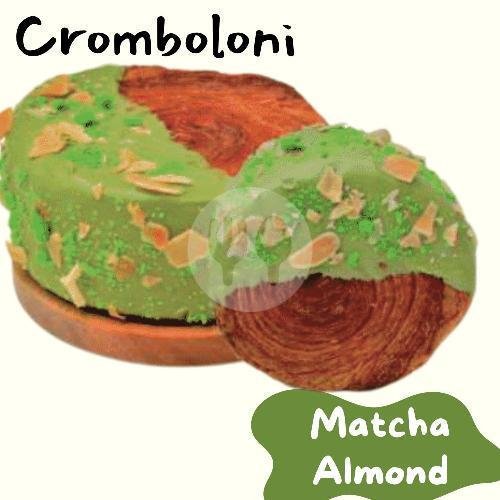 Almond Espresso Cromboloni menu Nikita Roti And Cake, Kedurus