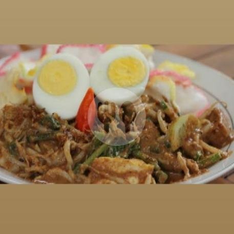 Gado - Gado Lontong + Telor menu Luthfi Food Court Kecapi, Jatiwarna