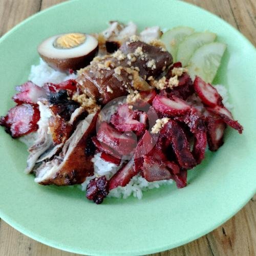 Nasi Campur Singkawang menu Mie Keriting New Singkawang, Mulyorejo