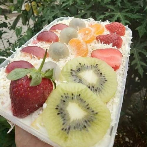 Salad Buah Keju 1000ml menu Alula Salad