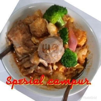 Seblak Spesial Campur menu Seblak Mang Aru, Gagak