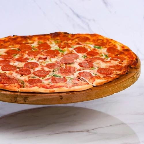 Pizza Spicy Beef ( Pedas ) menu Pizza Mediterranea, JnM Bloc