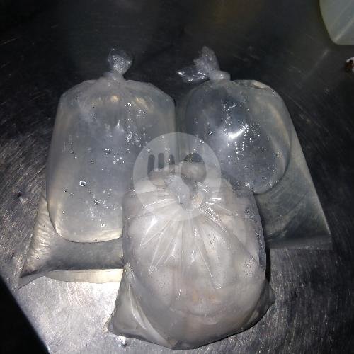 Air Kelapa Murni 1 Liter menu Es Kelapa Anggek, Cihapit