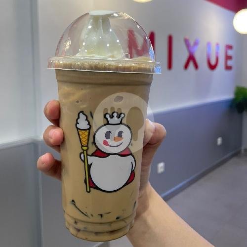 Review Mixue Paskal23: Tempat Nongkrong Asik dengan Es Krim Lezat di Bandung