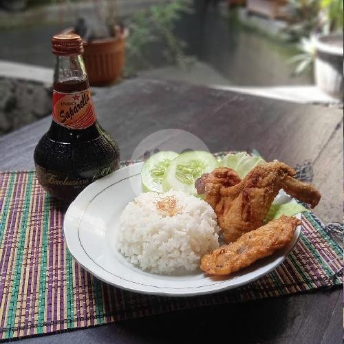 Sop Buntut Sapi menu Soto Daging & Sop Iga Sapi Ngangkruk, Kalasan