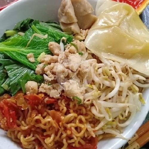 Mie Yamin Rawit Combo 1 Level 1-3 (Halal) menu Mie Ayam Bangka GP & Coffee, Tebet